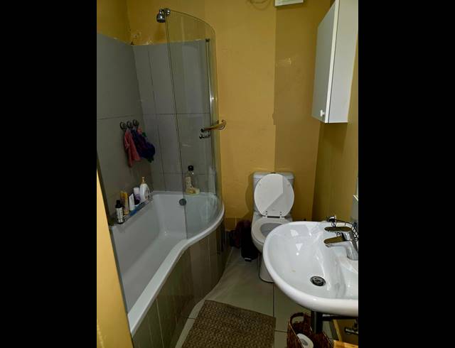 1 BEDROOM APARTMENT TO LET IN UMHLANGA RIDGE